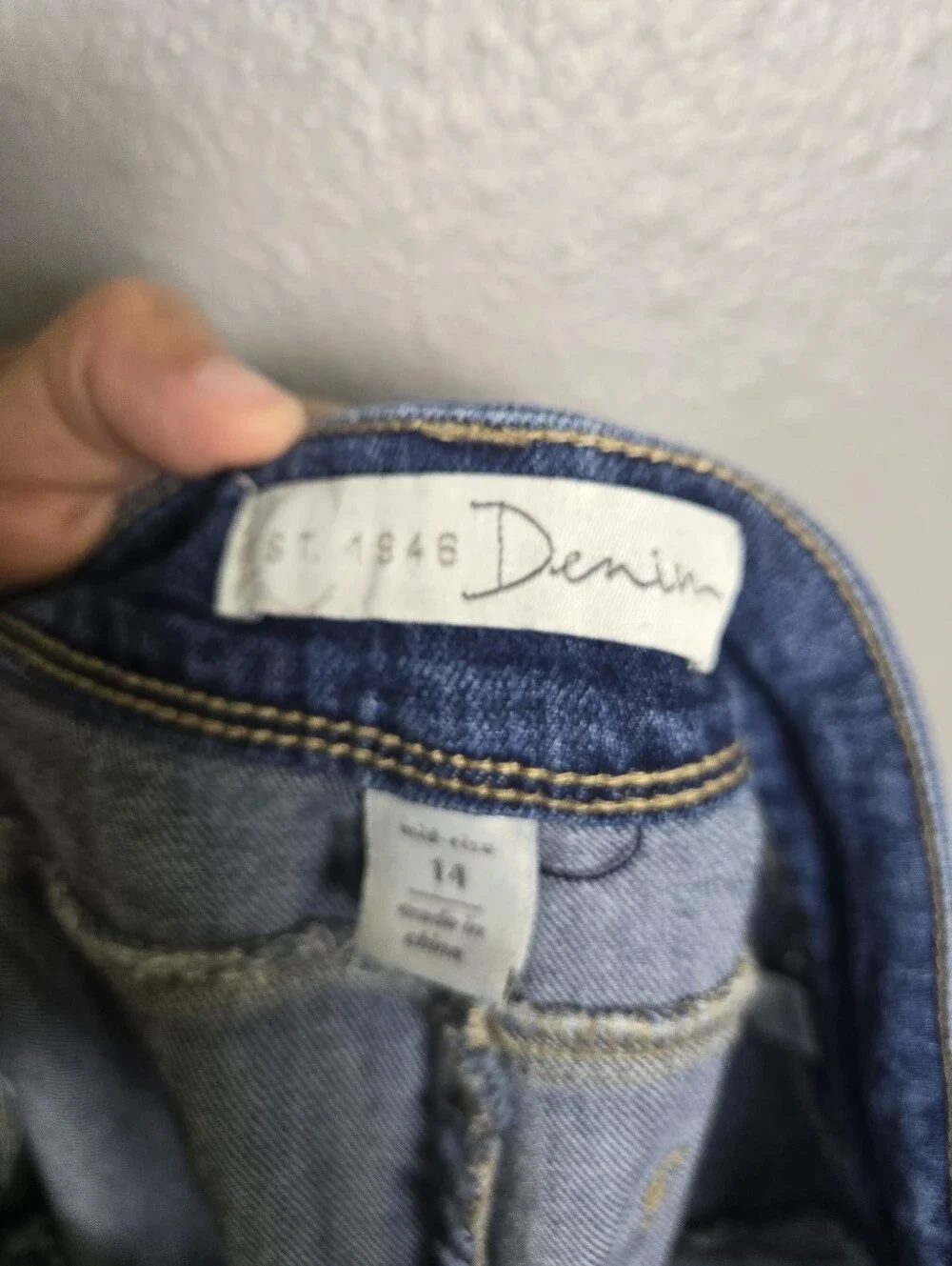 C Est 1946 Midrise Ankle Crop Jeans Size 14
